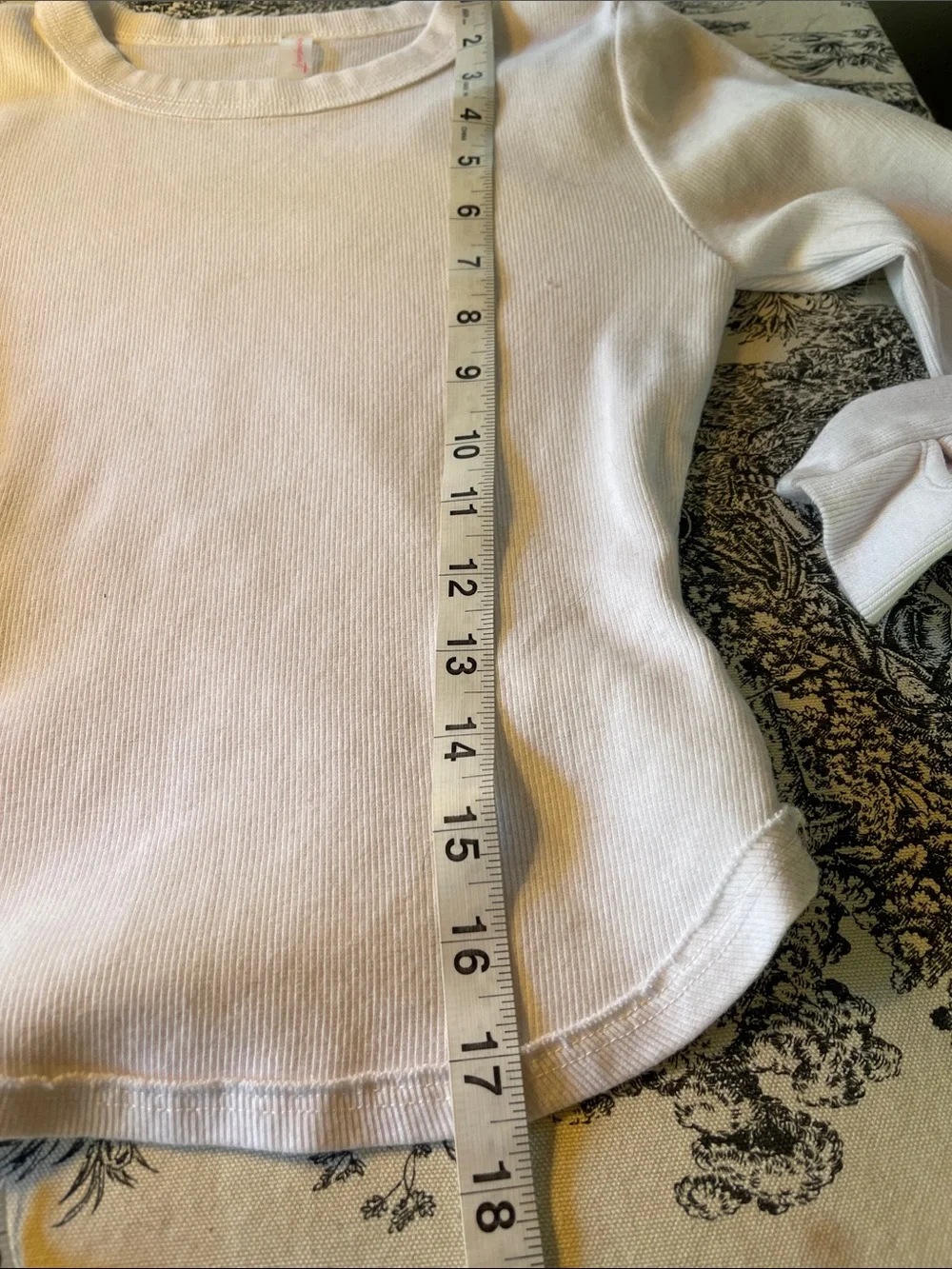 Free people movement stretchy white cropped top - Picture 6 of 6
